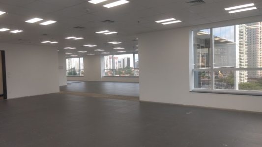 Andar Corporativo Venda ou Locação no Itaim Bibi com 724 m²