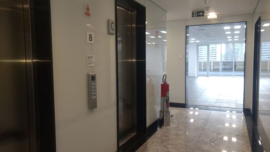 Andar Corporativo Venda ou Locação no Itaim Bibi com 724 m²