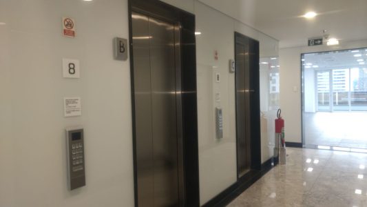 Andar Corporativo Venda ou Locação no Itaim Bibi com 724 m²