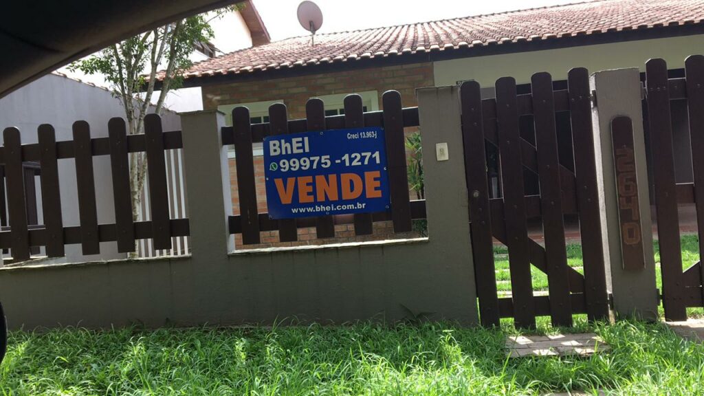 Casa na Granja Viana – BHEI809