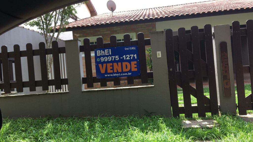 Casa na Granja Viana – BHEI809